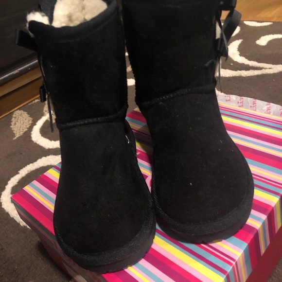 Black Boots - Toddler - Picture 3 of 3